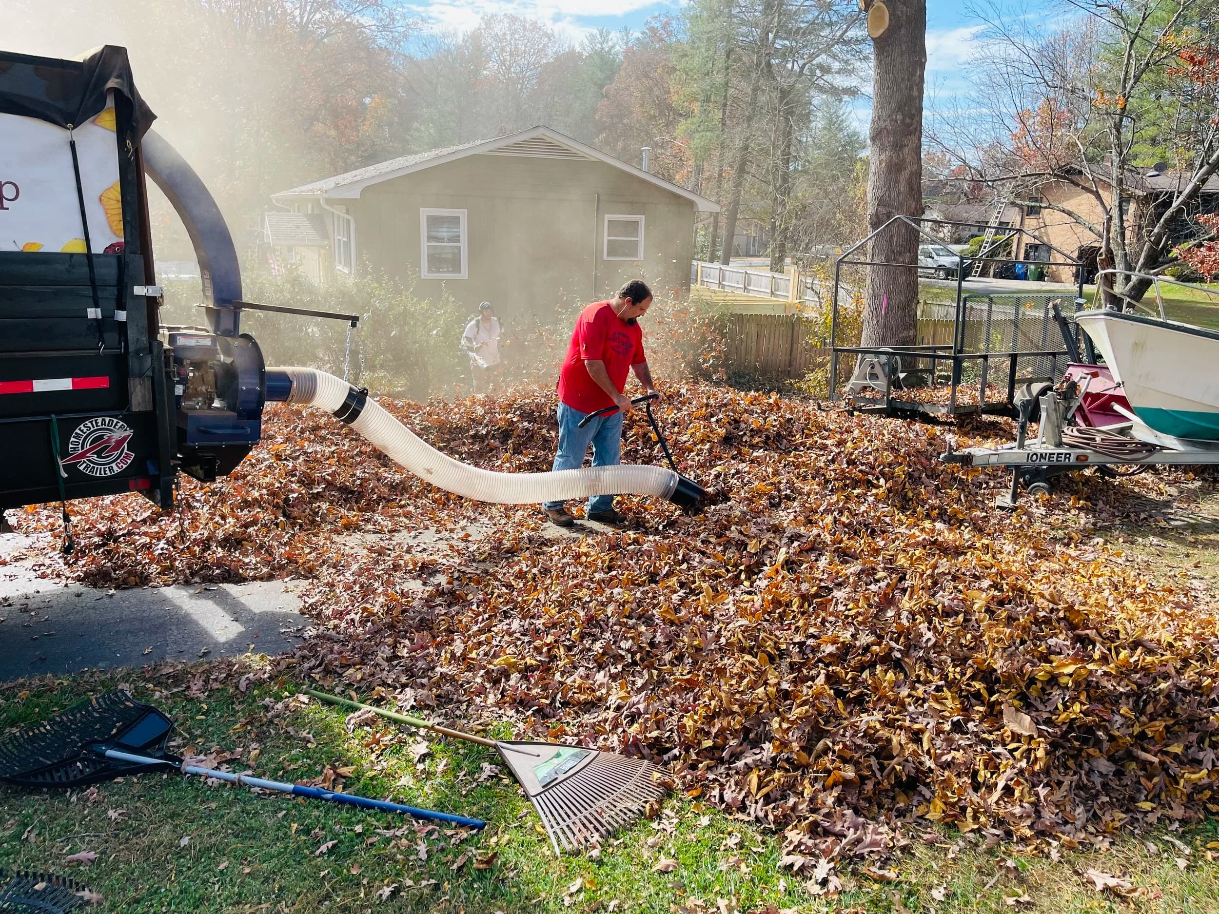Leaf Removal Services in Newport, RI